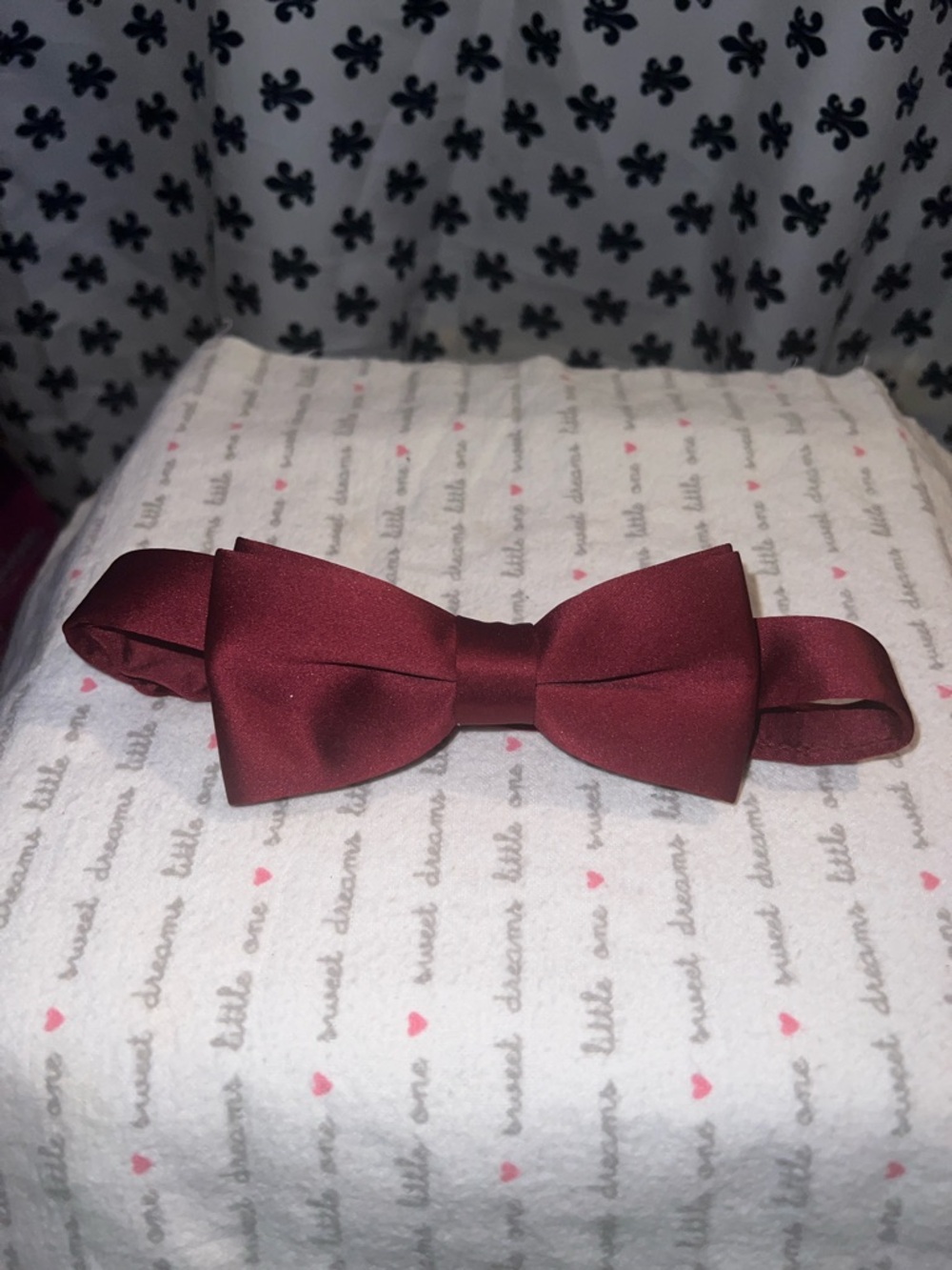 Men's Burgundy Satin Bow Tie